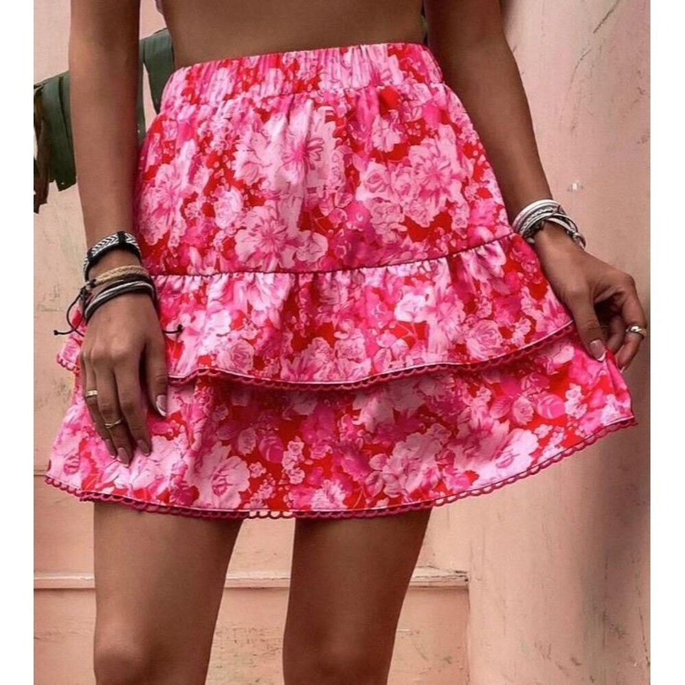 LIKE NEW Bright Pink Floral Sz 4 Casual Wear Tiered Ruffles Mini Skirt SHEIN